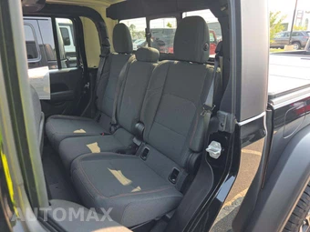 2025 Jeep Gladiator Rubicon Crew Cab Medium Bed - miniatura 13