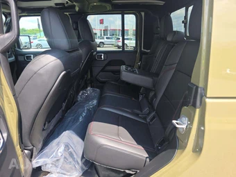 2025 Jeep Gladiator Rubicon X Crew Cab Medium Bed - miniatura 10