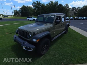 2025 Jeep Gladiator Sport Crew Cab Medium Bed - car from the USA, Manheim Buy-Now listing at AUTOMAX