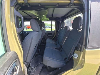 2025 Jeep Gladiator Sport Crew Cab Medium Bed - miniatura 10