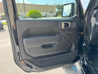 2025 Jeep Gladiator Sport Crew Cab Medium Bed - miniatura 25