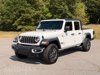 2025 Jeep Gladiator Sport S Crew Cab Medium Bed - car from the USA, Manheim Buy-Now listing at AUTOMAX