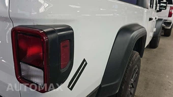 2025 Jeep Gladiator Sport S Crew Cab Medium Bed - miniatura 21