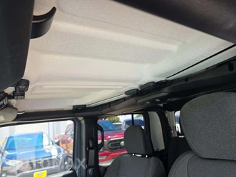 2025 Jeep Gladiator Sport S Crew Cab Medium Bed - miniatura 8