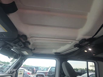 2025 Jeep Gladiator Sport S Crew Cab Medium Bed - miniatura 17