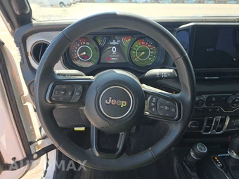 2025 Jeep Gladiator Sport S Crew Cab Medium Bed - miniatura 10