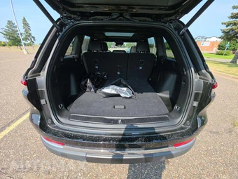2025 Jeep Grand Cherokee 4xe - miniatura 11