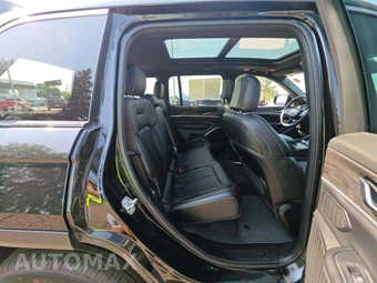 2025 Jeep Grand Cherokee 4xe - miniatura 13