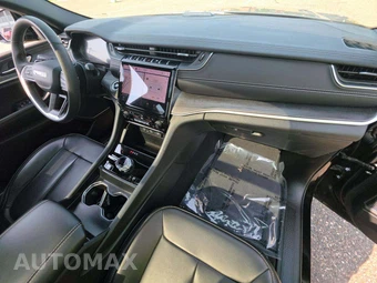 2025 Jeep Grand Cherokee 4xe - miniatura 16