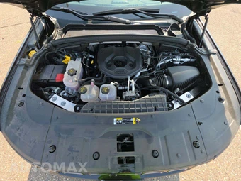 2025 Jeep Grand Cherokee 4xe - miniatura 19