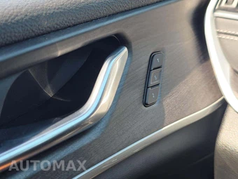 2025 Jeep Grand Cherokee 4xe - miniatura 23