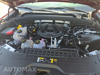 2025 Jeep Grand Cherokee 4xe - miniatura 15