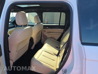 2025 Jeep Grand Cherokee 4xe - miniatura 13