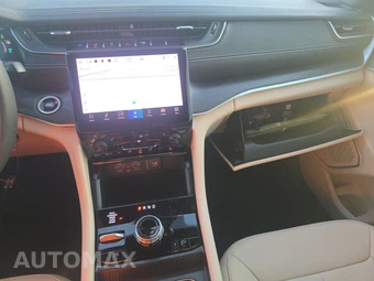 2025 Jeep Grand Cherokee 4xe - miniatura 11
