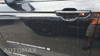2025 Jeep Grand Cherokee 4xe - miniatura 19