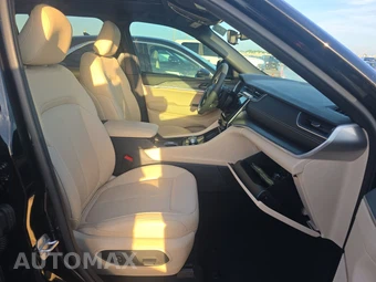2025 Jeep Grand Cherokee 4xe - miniatura 8