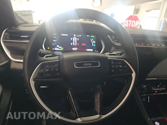 2025 Jeep Grand Cherokee 4xe - miniatura 10