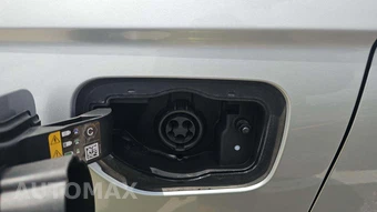 2025 Jeep Grand Cherokee 4xe - miniatura 23