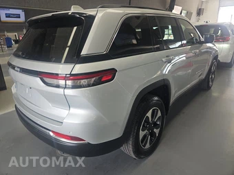 2025 Jeep Grand Cherokee 4xe - miniatura 4