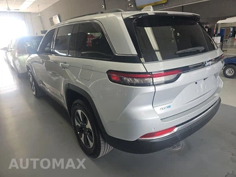 2025 Jeep Grand Cherokee 4xe - miniatura 6