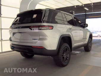 2025 Jeep Grand Cherokee 4xe Trailhawk - miniatura 4
