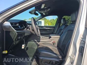 2025 Jeep Grand Cherokee 4xe Trailhawk - miniatura 7