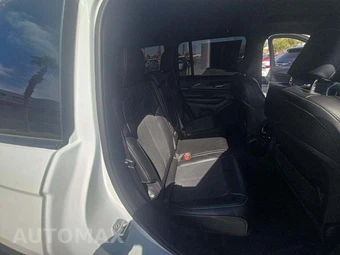 2025 Jeep Grand Cherokee Altitude - miniatura 16