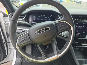2025 Jeep Grand Cherokee Altitude - miniatura 10