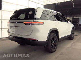 2025 Jeep Grand Cherokee Altitude - miniatura 4