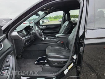 2025 Jeep Grand Cherokee Altitude - miniatura 8