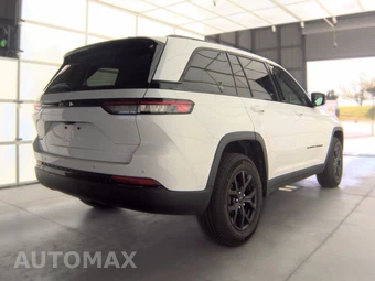 2025 Jeep Grand Cherokee Altitude - miniatura 4