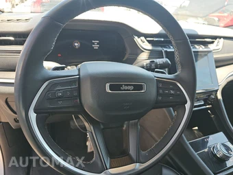 2025 Jeep Grand Cherokee Altitude - miniatura 10