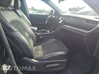 2025 Jeep Grand Cherokee Altitude - miniatura 8