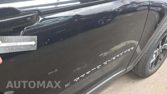 2025 Jeep Grand Cherokee Altitude - miniatura 24