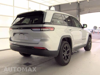 2025 Jeep Grand Cherokee Altitude - miniatura 4