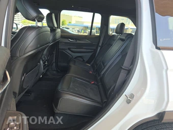2025 Jeep Grand Cherokee Altitude - miniatura 13