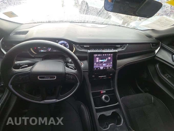 2025 Jeep Grand Cherokee Altitude - miniatura 10