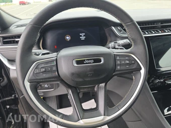 2025 Jeep Grand Cherokee Altitude - miniatura 10