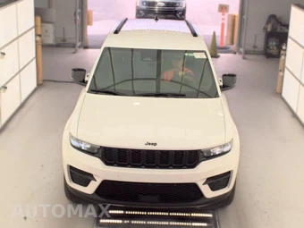2025 Jeep Grand Cherokee Altitude - miniatura 2
