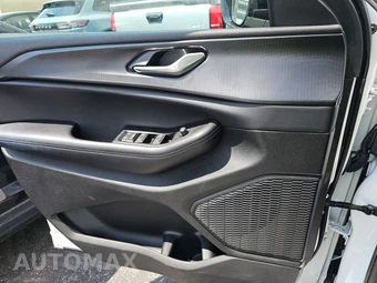2025 Jeep Grand Cherokee Altitude - miniatura 9