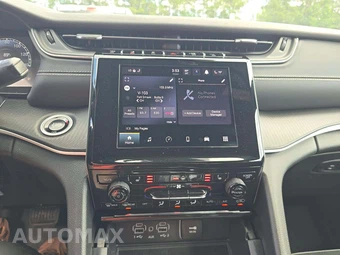 2025 Jeep Grand Cherokee Altitude - miniatura 10