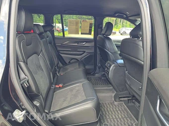 2025 Jeep Grand Cherokee Altitude - miniatura 16