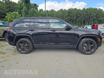 2025 Jeep Grand Cherokee Altitude - miniatura 4