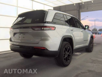 2025 Jeep Grand Cherokee Altitude - miniatura 4