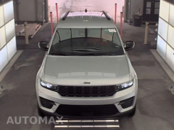 2025 Jeep Grand Cherokee Altitude - miniatura 2