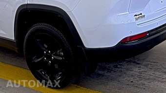 2025 Jeep Grand Cherokee Altitude - miniatura 10