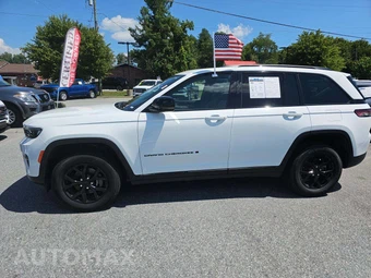 2025 Jeep Grand Cherokee Altitude - miniatura 2
