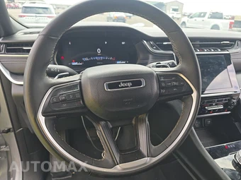 2025 Jeep Grand Cherokee Altitude - miniatura 10