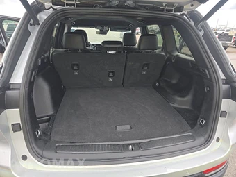 2025 Jeep Grand Cherokee Altitude - miniatura 16