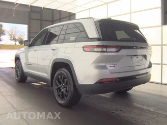 2025 Jeep Grand Cherokee Altitude - miniatura 6